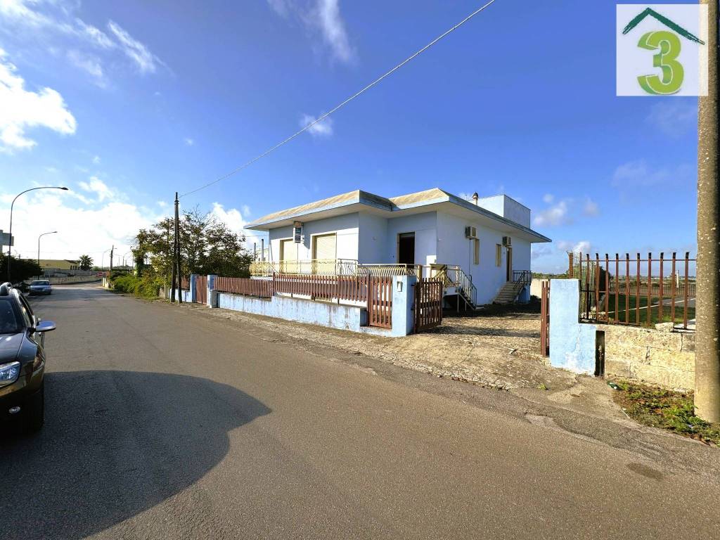 Casa indipendente a Poggiardo in Via Michelangelo Schipa - Foto 4