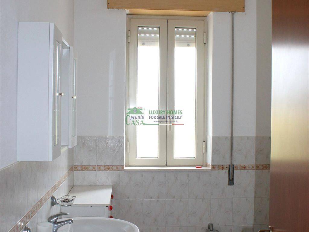 Casa indipendente a Modica in Contrada Scorrione - Foto 4