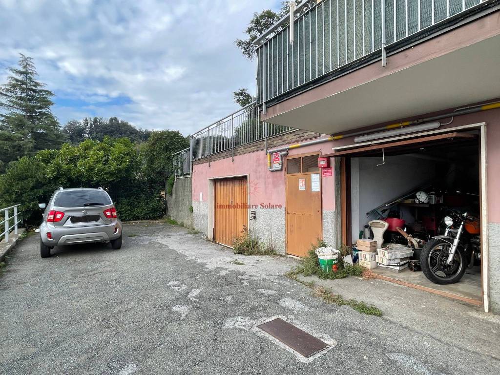 Box / garage a Varazze in Via Emilio Vallino, 35 - Foto 2