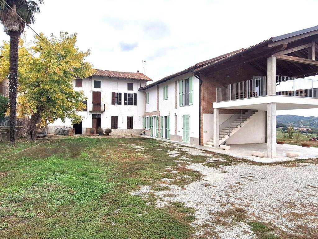 Casa indipendente a Montiglio monferrato in Località Case Bruero, N. 7 - Foto 2