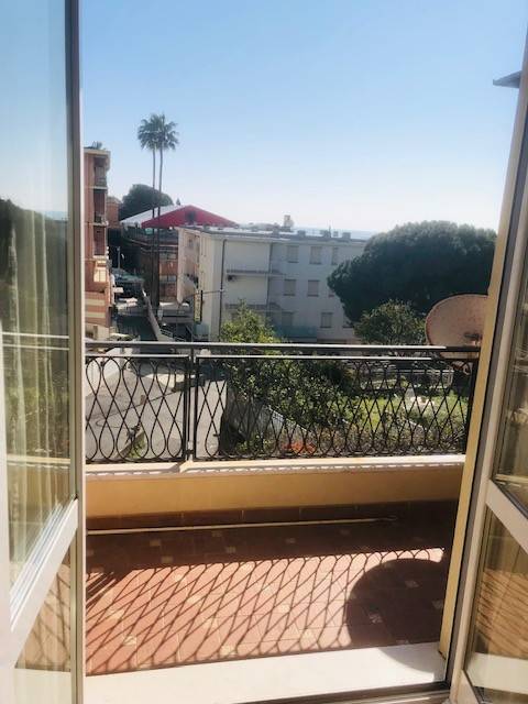 Appartamento a Varazze in Via Capitano Lazzaro Parodi - Foto 2