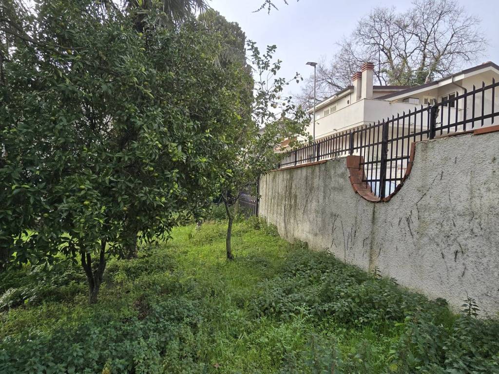 Terreno a Pescara in Via Fabiani - Foto 3