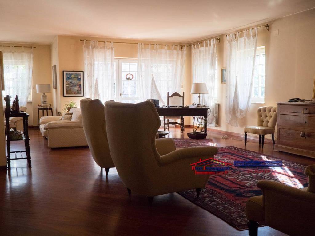 Villa a Rende in via repaci - Foto 3