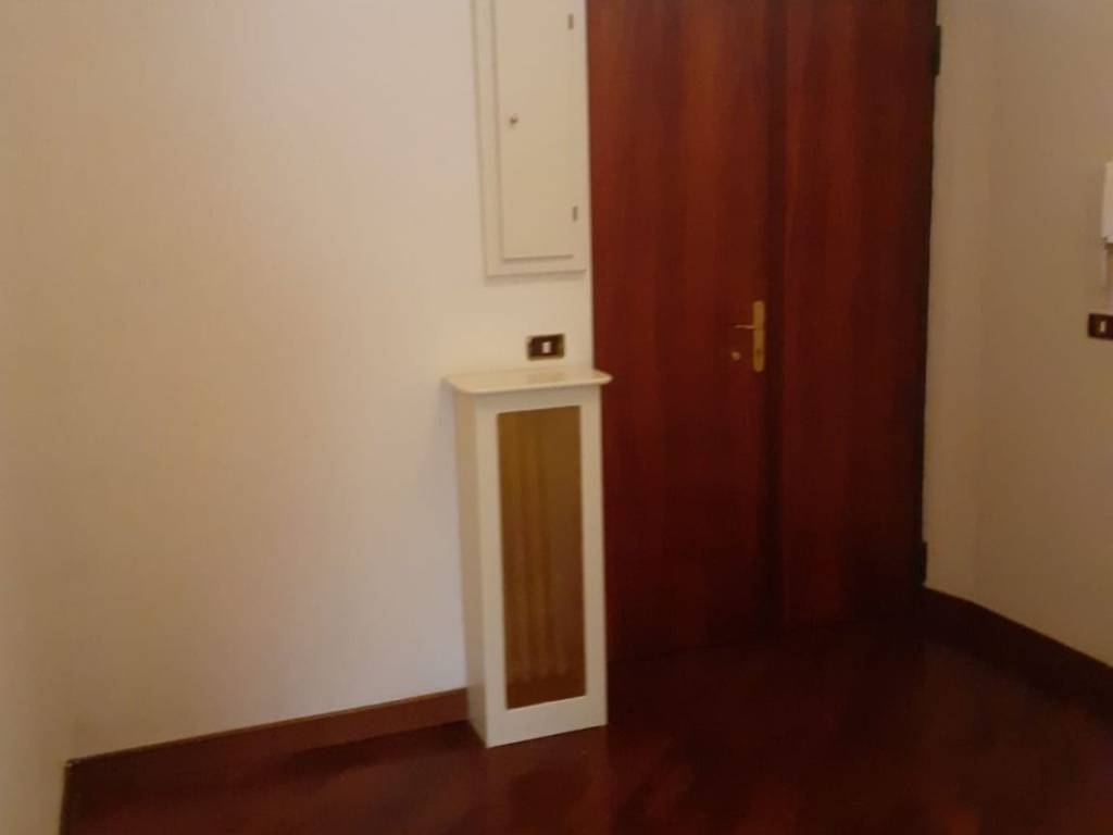 Appartamento a Catanzaro in Via Melchiorre Jannelli - Foto 4