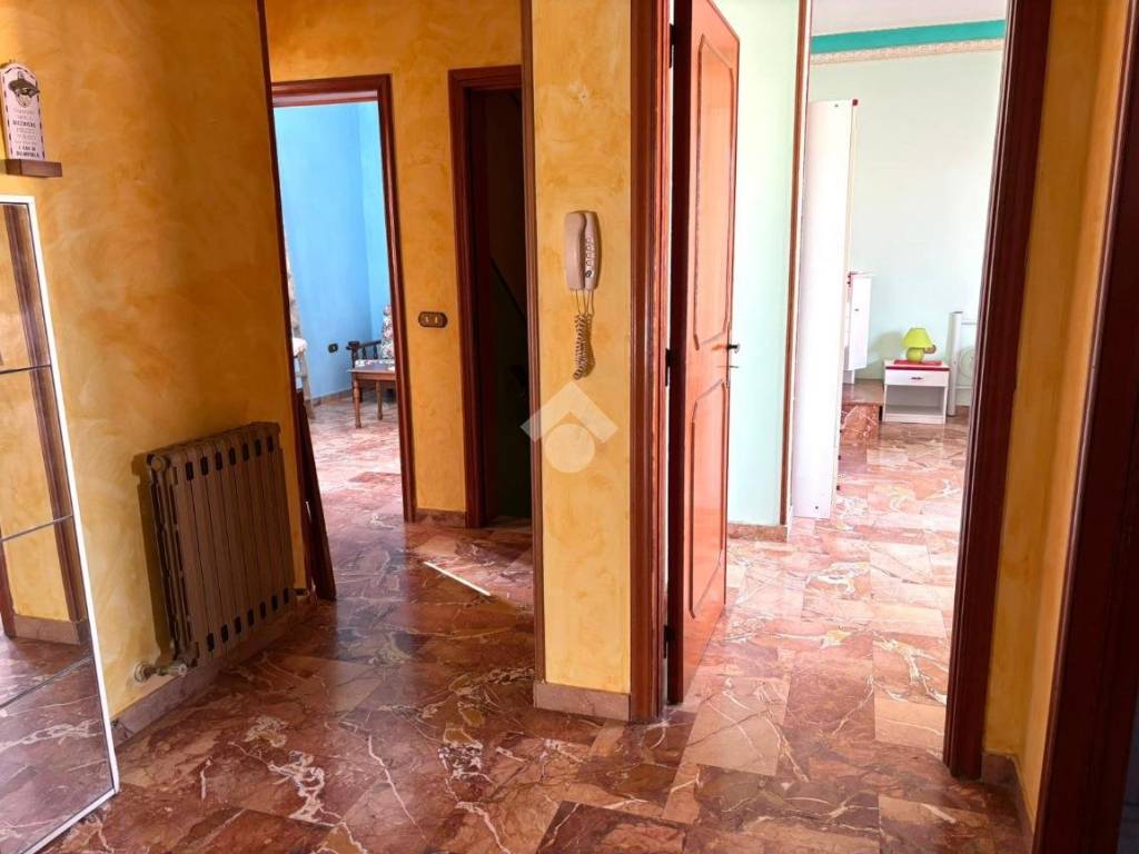 Casa indipendente a Alezio in VIA BATTISTI, 66 - Foto 2
