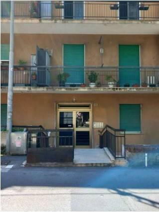 Appartamento a Genova in Via Giulio Tanini, 13 - Foto 2