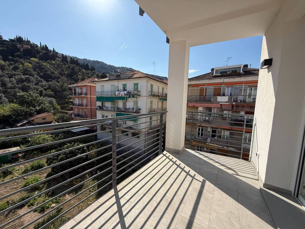 Appartamento a Alassio in Via Neghelli, 51 - Foto 5