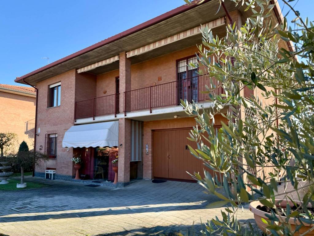 Villa a Voghera in Via Papa Paolo VI, 16 - Foto 4