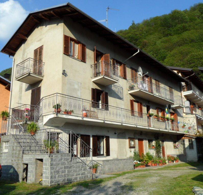 Appartamento a Varallo in Via Piede della Costa, 31 - Foto 3