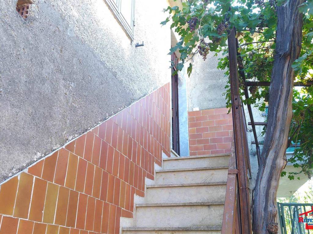 Villa a Cosenza in C.da Serra Sottana, - Foto 2