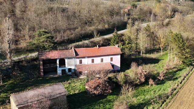 Rustico / casale a Mombaruzzo in Via Cervino, 11 - Foto 2