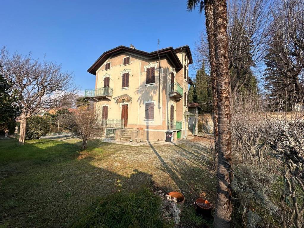 Villa a Rivoli in VIA CUNEO, 3 - Foto 4