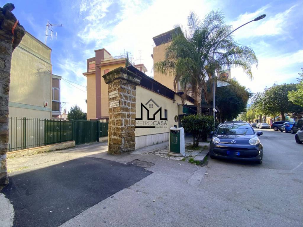 Appartamento a Palermo in Via Turi Pandolfini, 9 - Foto 2