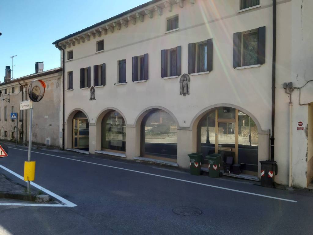 Immobile a Farra di soligo in Piazza Gregorio Nardi, 16 - Foto 2