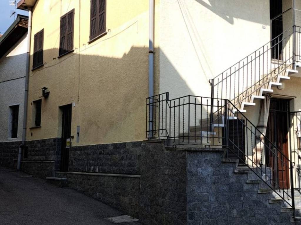 Casa indipendente a Oggiona con santo stefano in Via Introini, 7 - Foto 4