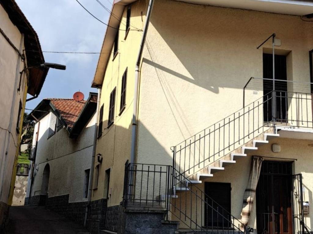 Casa indipendente a Oggiona con santo stefano in Via Introini, 7 - Foto 5