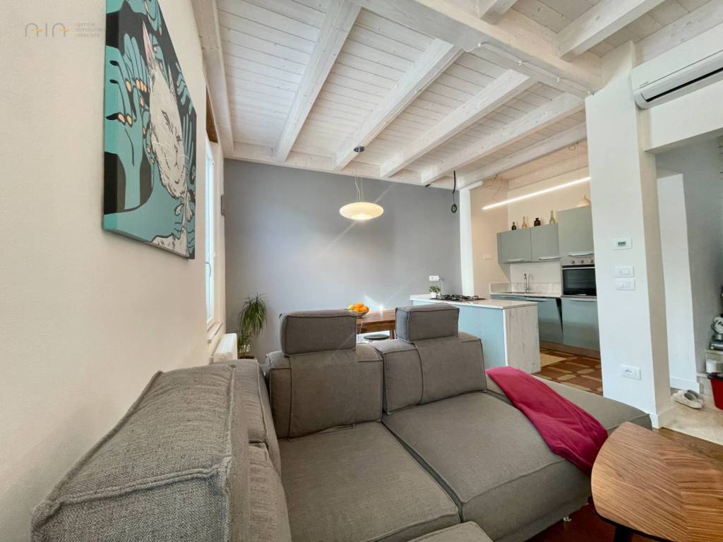 Casa indipendente a San benedetto del tronto in Via Volturno - Foto 2