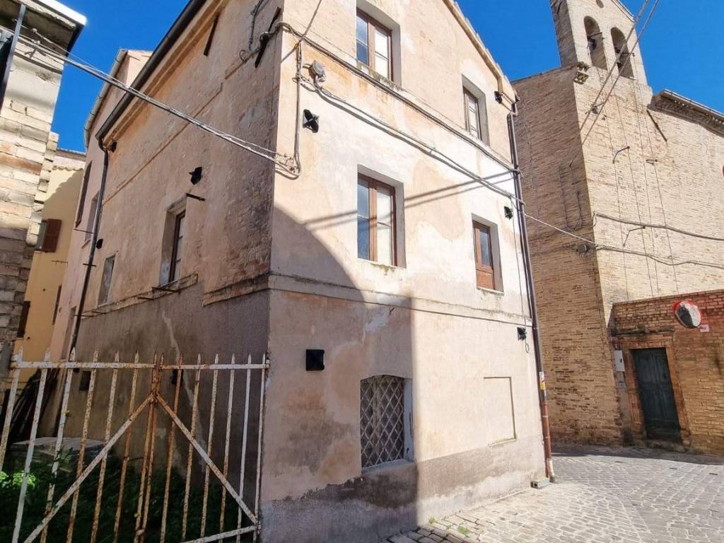 Casa indipendente a Corridonia in Via Sigismondo Martini - Foto 3