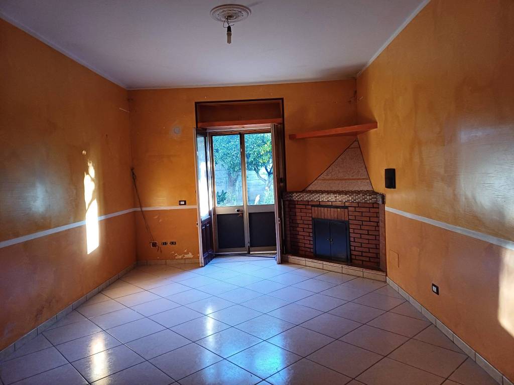 Appartamento a Mercato san severino in Via Luigi Guerrasio - Foto 3