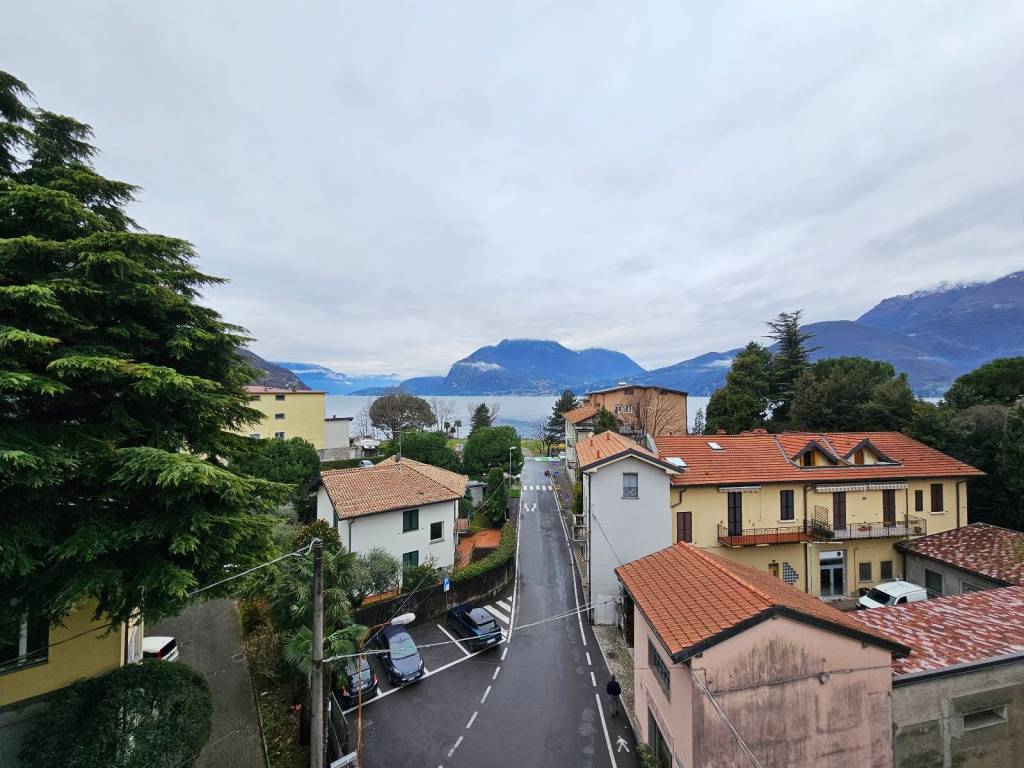 Appartamento a Bellano in Via Martiri della Libertà - Foto 2