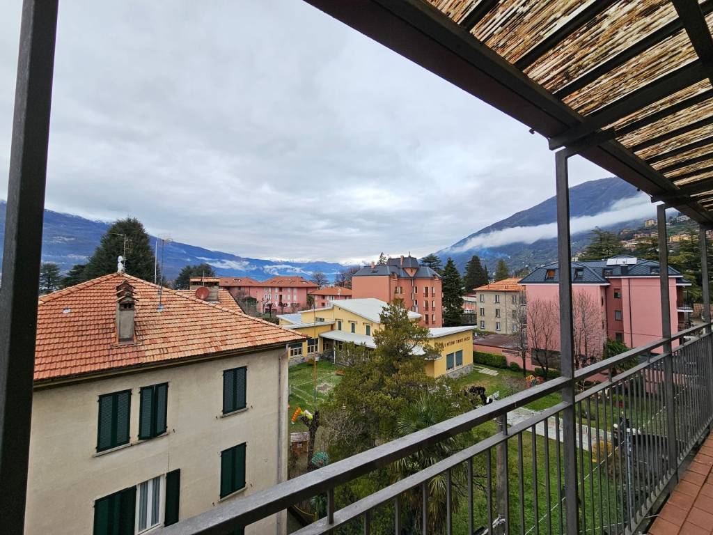 Appartamento a Bellano in Via Martiri della Libertà - Foto 3