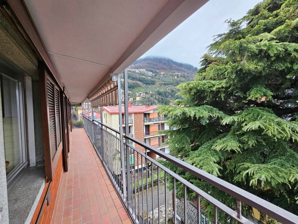 Appartamento a Bellano in Via Martiri della Libertà - Foto 5
