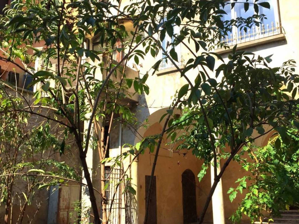 Casa indipendente a Mantova in piazza Virgiliana, 1 - Foto 3