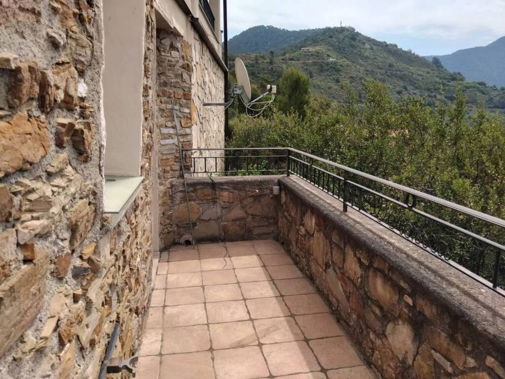 Appartamento a Perinaldo in Strada Begliun, 18 - Foto 2