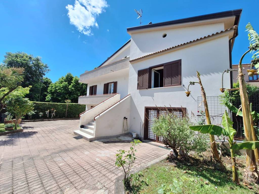 Villa a Sant'agata de' goti in Via Pennino - Foto 2