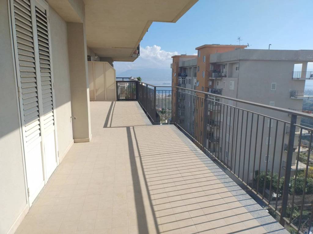 Appartamento a Messina in Via Torrente Trapani - Foto 2