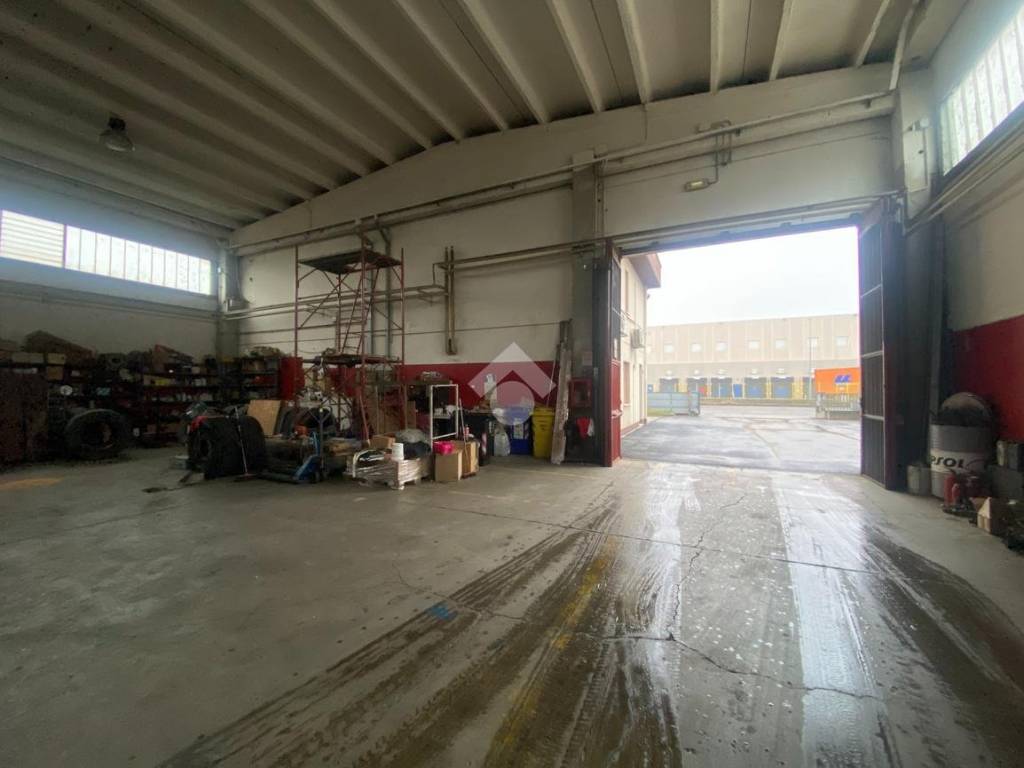 Immobile a Reggio emilia in Via Aldo Moro, 1 - Foto 4