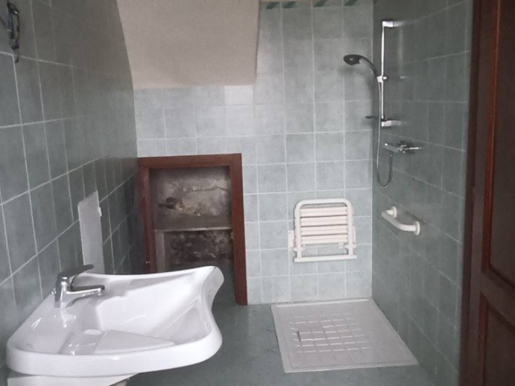 Casa indipendente a Piovà massaia in Via Cardinal Massaia, 15 - Foto 3