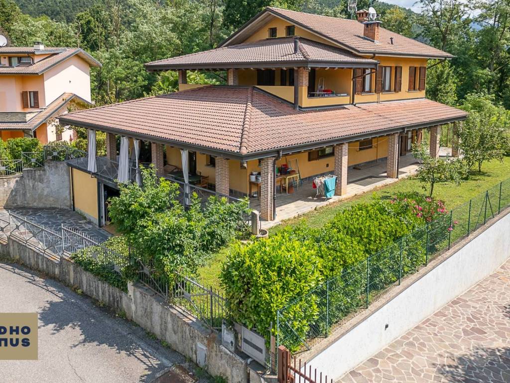 Villa a Trescore balneario in Via Dosso, 19 - Foto 2