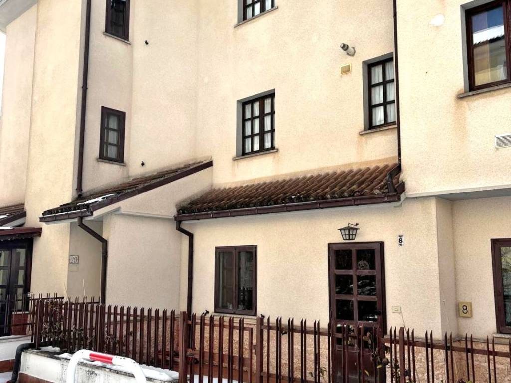 Appartamento a Ovindoli in Via Giuseppe Faelli - Foto 2