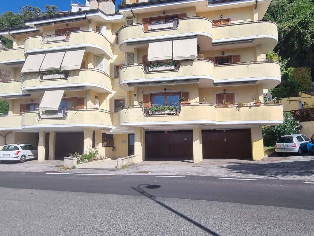 Appartamento a Rocca di papa in Via Roma, 81 - Foto 2
