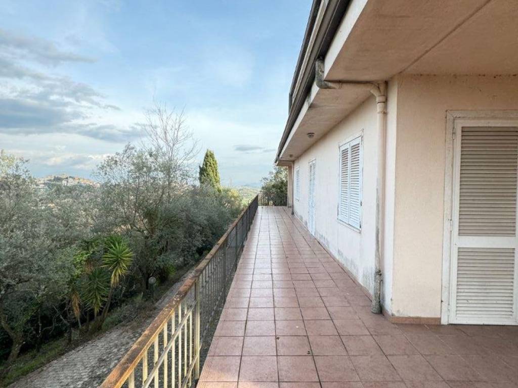 Villa a Frosinone in Via Forcella, 61 - Foto 4