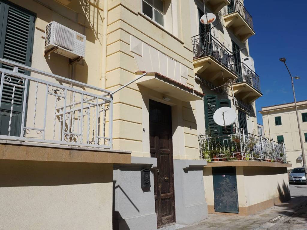 Appartamento a Castelvetrano in Piazzale Risorgimento - Foto 2