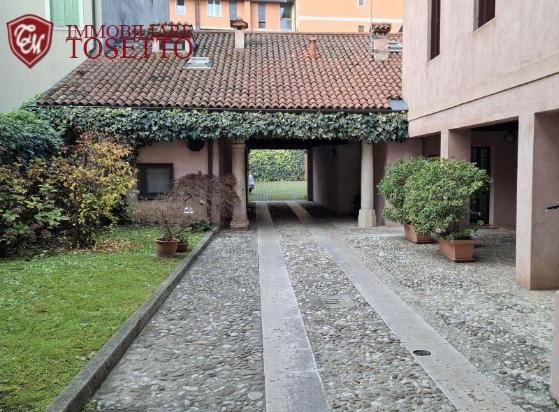 Attico / mansarda a Vicenza in Contra' Porta Santa Lucia - Foto 3