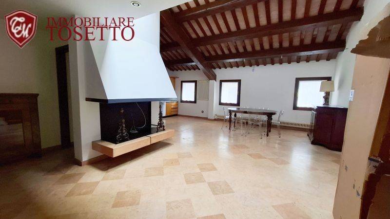 Attico / mansarda a Vicenza in Contra' Porta Santa Lucia - Foto 5