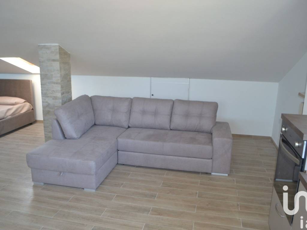 Loft / open space a Dogliani in Via via Della Divisione Cuneense, 37 - Foto 3