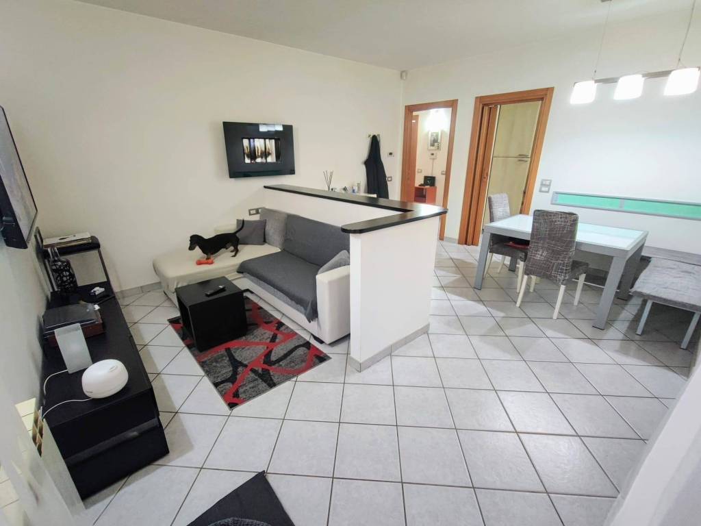 Appartamento a Castelfranco piandisco in Via Alcide De Gasperi - Foto 2