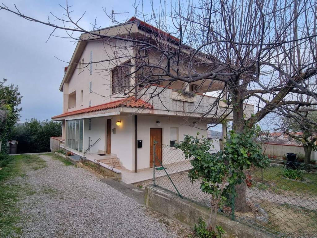 Appartamento a Città sant'angelo in Via Crocifisso, 11 - Foto 5