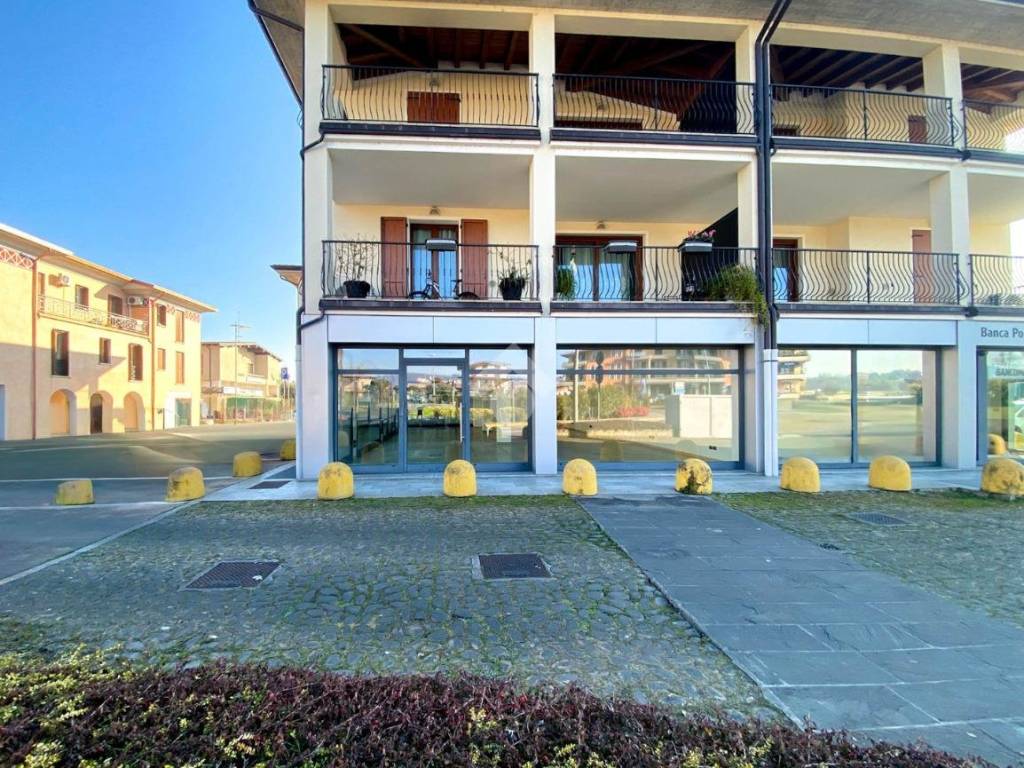 Immobile a Manerba del garda in Via Valtenesi, 43 - Foto 3