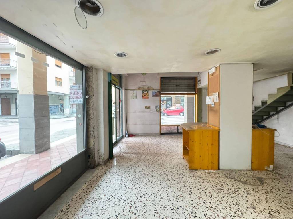 Immobile a Cava de' tirreni in Via Vittorio Veneto - Foto 4
