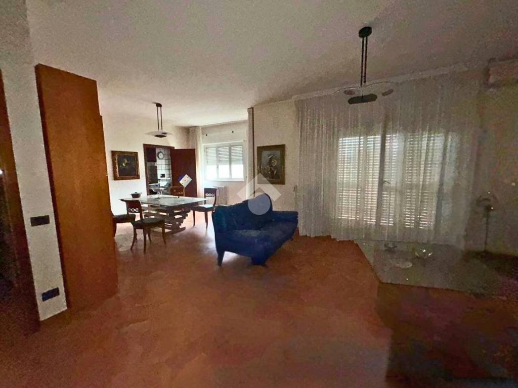 Appartamento a Barletta in Via Giuseppe Zanardelli - Foto 4