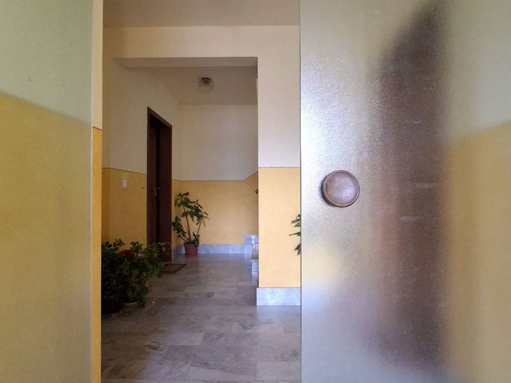 Appartamento a Borgo san dalmazzo in Via Cuneo, 15 - Foto 5