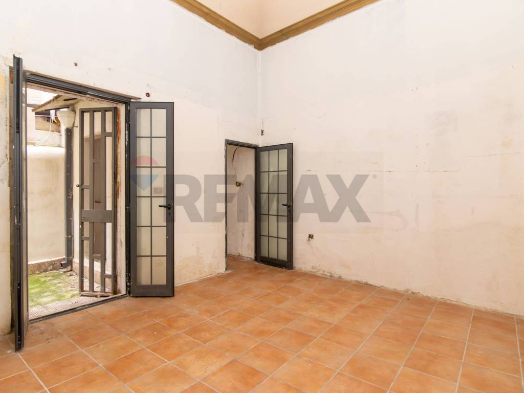Appartamento a Catania in Via Vincenzo Giuffrida, 36 - Foto 3