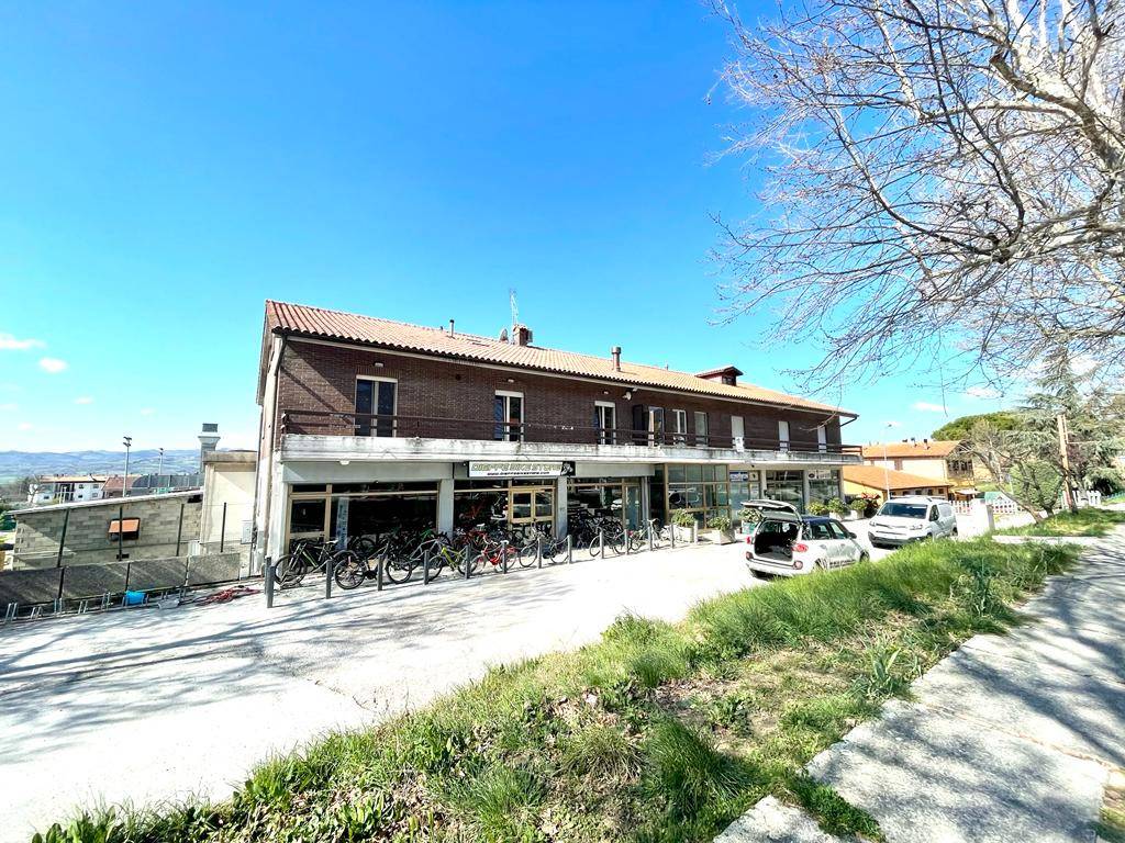 Appartamento a Gubbio in Viale Leonardo da Vinci, 129 - Foto 2