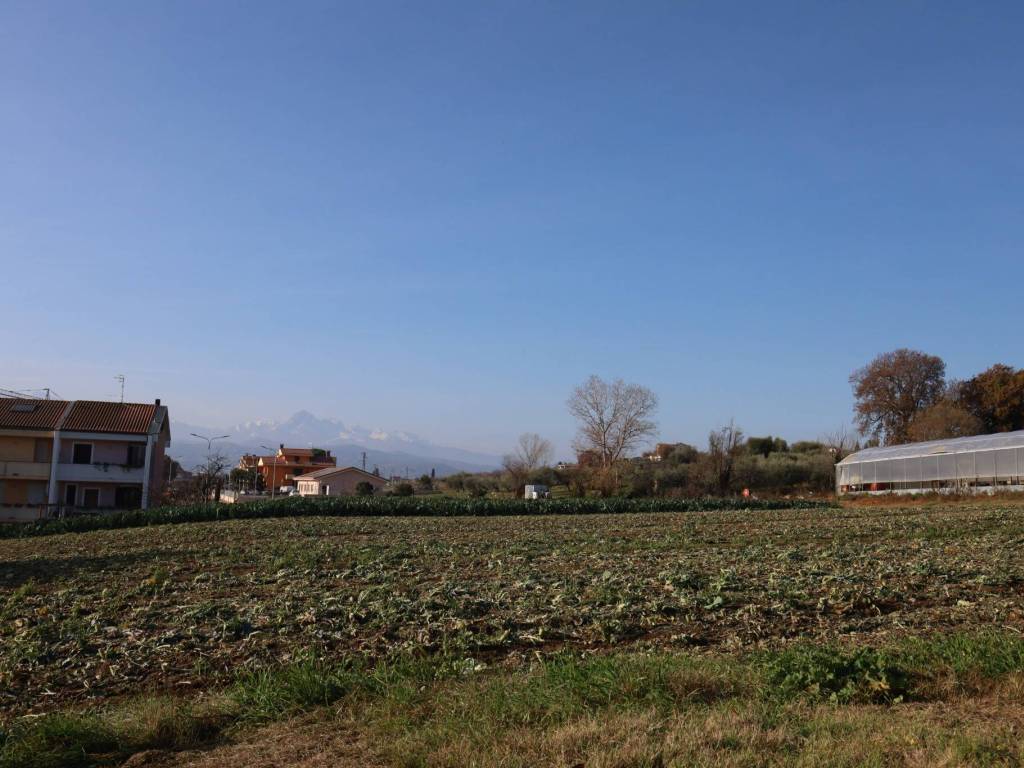 Terreno a Morro d'oro in Via Giovanni Giolitti - Foto 3