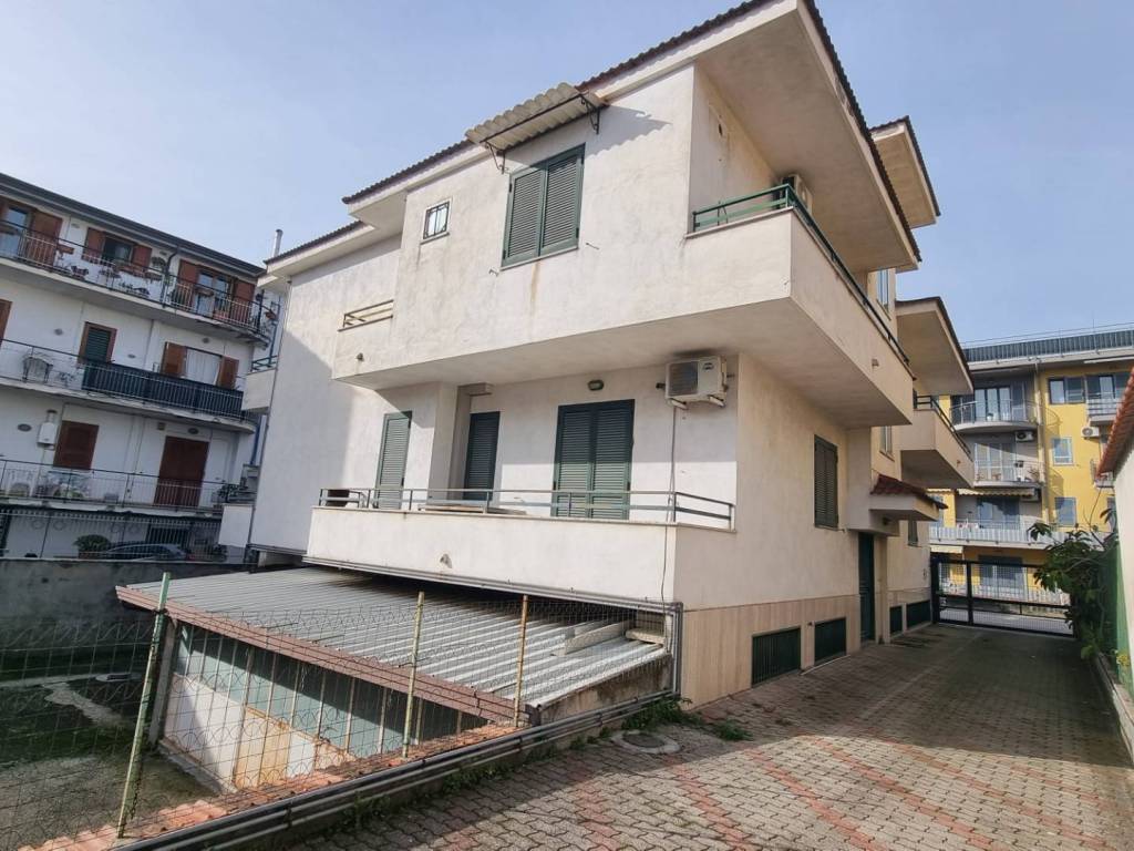 Villa a Marigliano - Foto 2